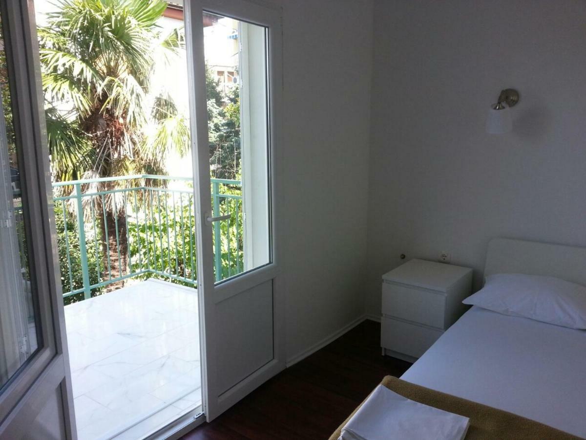 Ante Apartmani Crikvenica Exteriör bild